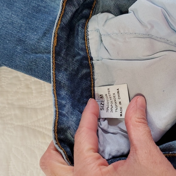 Evaless Heart Print Straight Mid Waist Ripped Jeans, Size M - Picture 11 of 11